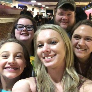 Meet your Posher, Rachel